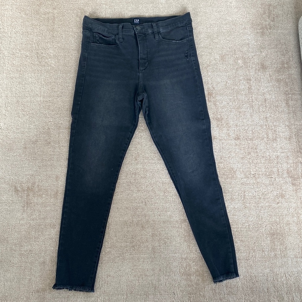 GAP Favorite Jegging